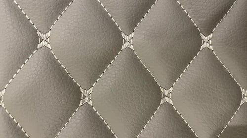 ارضية جلد دايموند جاهزة فاخرة - سيارة كبيرة