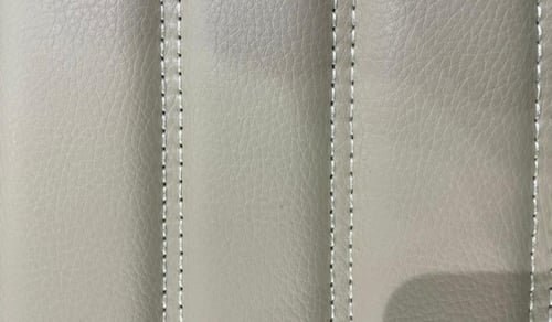 ارضية جلد دايموند جاهزة فاخرة - سيارة صغيرة