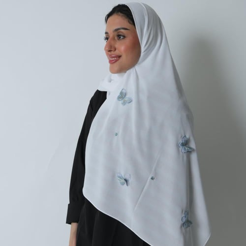 طرحة الفراشة الطائرة