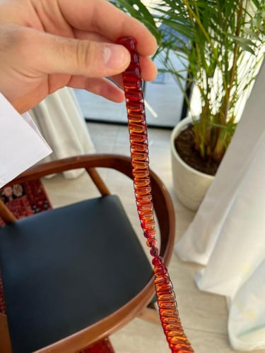 مسابح زعفران قصه يوناني