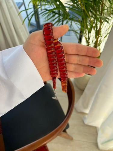 مسابح زعفران قصه يوناني