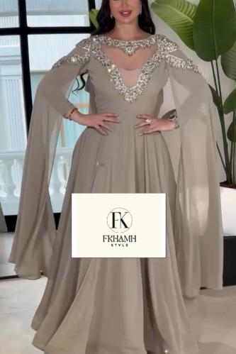 فستان مناسبات رمادي فاتح