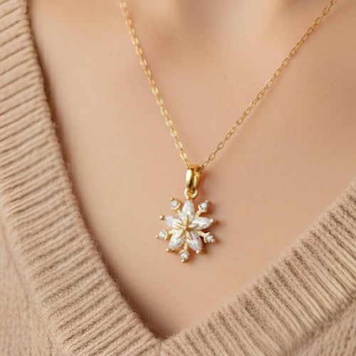 سلسال ندفة الثلج تصميم ألماسي