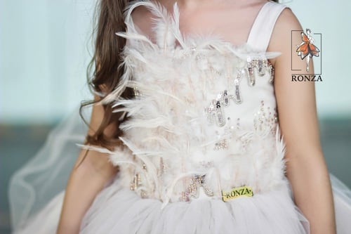 فستان نسيم الفرح