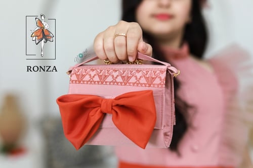 فستان قطرة الزهر