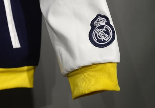 جاكيت تدريب شتوي ريال مدريد 2024-2025 قوتشي