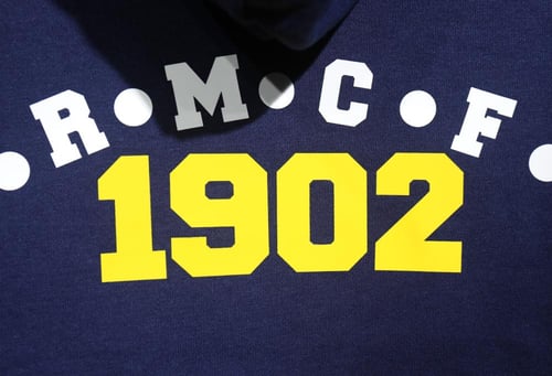 طقم بلوفر ريال مدريد 2025-2026 كحلي