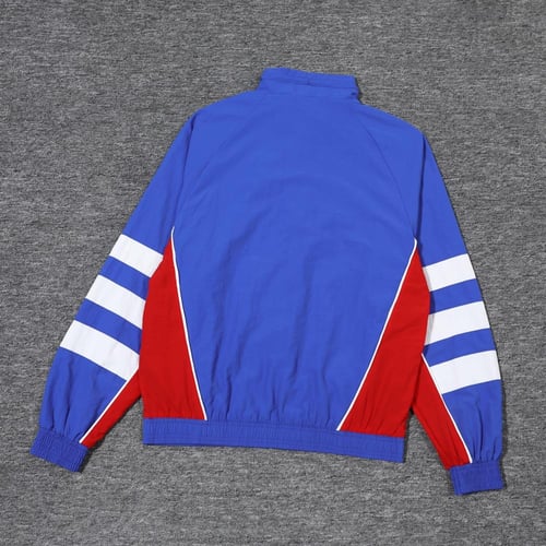 طقم جاكيت شتوي ليفربول 2024-2025 رمادي