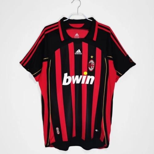 طقم ميلان موسم 2006-2007 احمر