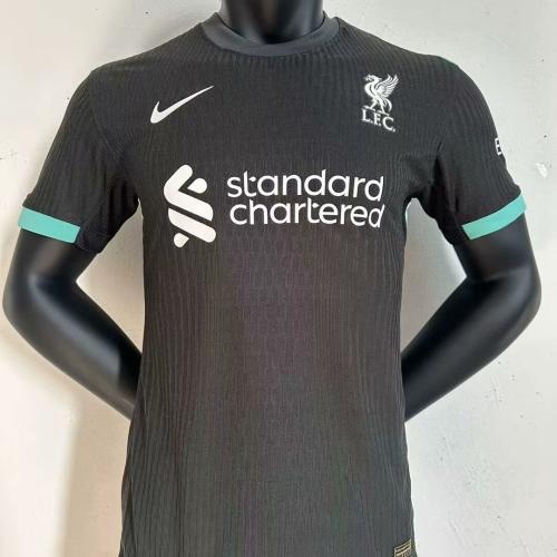 طقم ليفربول الاحتياطي 2024-2025