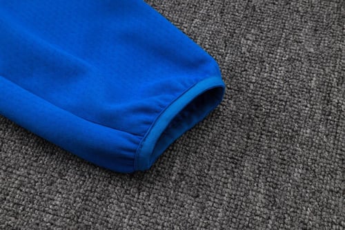 طقم تدريب شتوي ريال مدريد 2025-2026 جاكيت قبعة ازر...