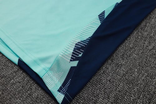 طقم تدريب صيفي بولو مانشستر يونايتد 2024-2025 سماو...