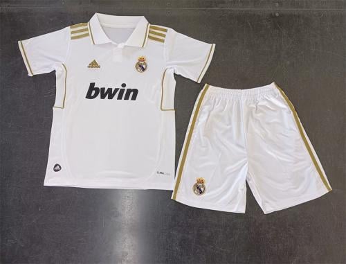 طقم ريال مدريد موسم 2011-2012 اطفال