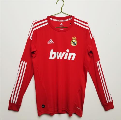 طقم ريال مدريد موسم 2011-2012 احمر كم طويل