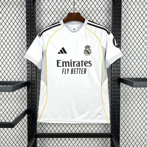 طقم ريال مدريد الاساسي 2025-2026 مقاس جامبو