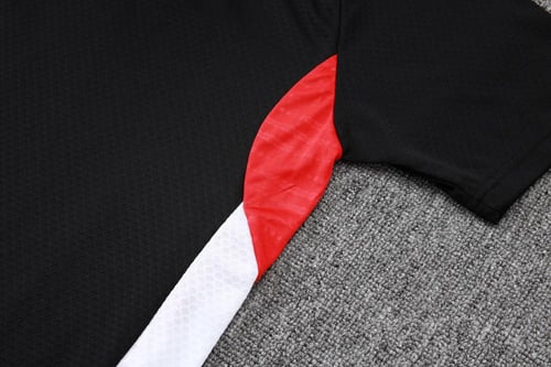 طقم تدريب صيفي بولو بايرن ميونخ 2025-2026 اسود