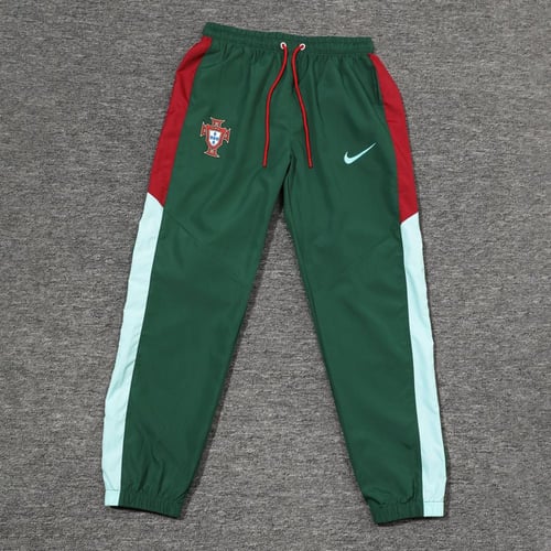 طقم تدريب شتوي جاكيت منتخب البرتغال 2024-2025 اخضر