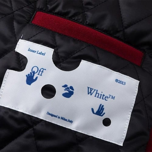 جاكيت نادي ميلان 2025-2026 احمر