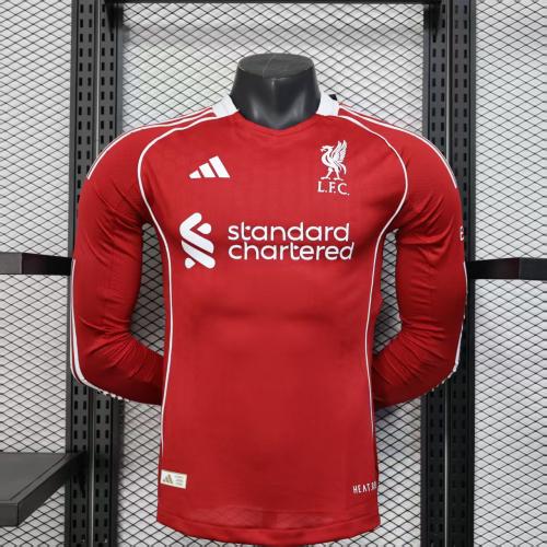 طقم ليفربول الاساسي 2025-2026 كم طويل