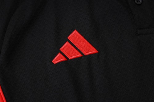 طقم تدريب صيفي بولو بايرن ميونخ 2025-2026 اسود