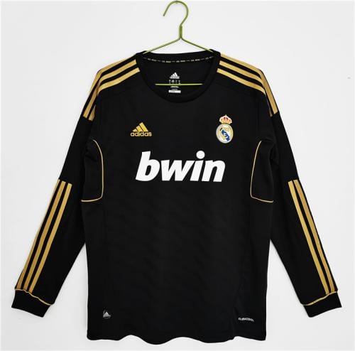 طقم ريال مدريد موسم 2011-2012 اسود كم طويل