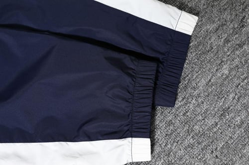 طقم تدريب شتوي جاكيت منتخب انجلترا 2024-2025 ابيض