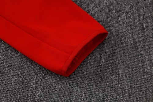 طقم تدريب شتوي مانشستر يونايتد 2025-2026 جاكيت قبع...