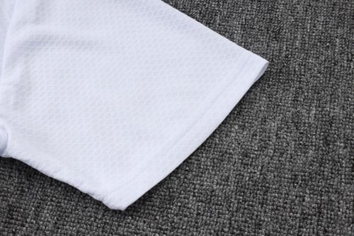 طقم تدريب صيفي بولو تشيلسي 2025-2026 ابيض