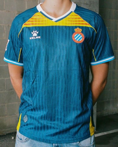 طقم اسبانيول الثالث 2025-2026