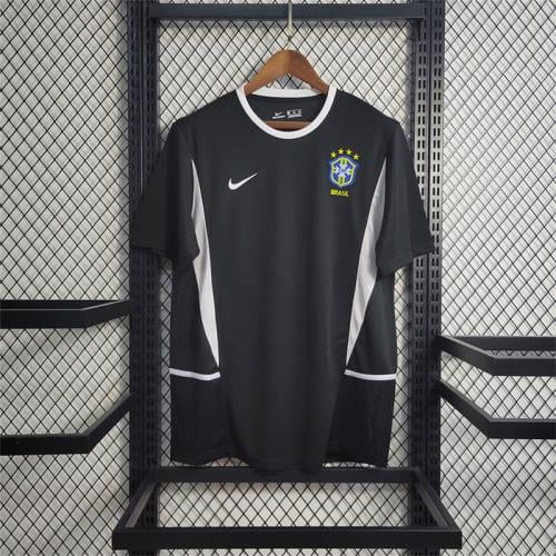 طقم منتخب البرازيل موسم 2002 حارس مرمى