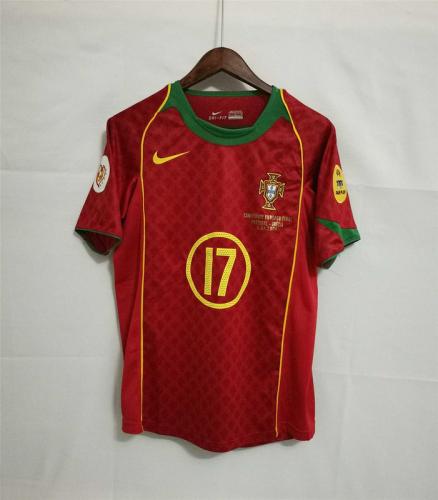 طقم منتخب البرتغال موسم 2004 احمر