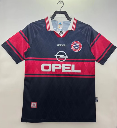 طقم بايرن ميونخ موسم 1997-1999