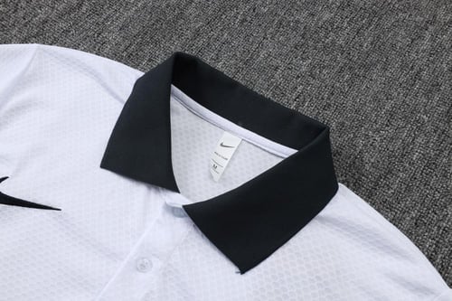 طقم تدريب صيفي بولو تشيلسي 2025-2026 ابيض