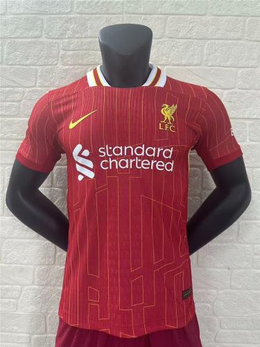 طقم ليفربول الاساسي 2024-2025