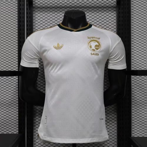 طقم المنتخب السعودي الاحتياطي للكاس العالم 2026