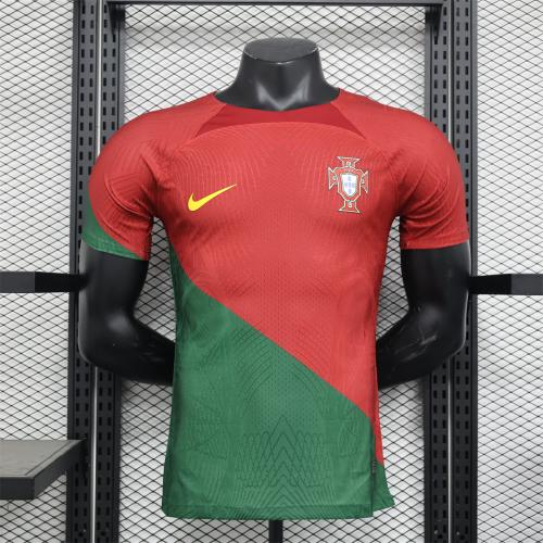 طقم منتخب البرتغال موسم 2022 احمر