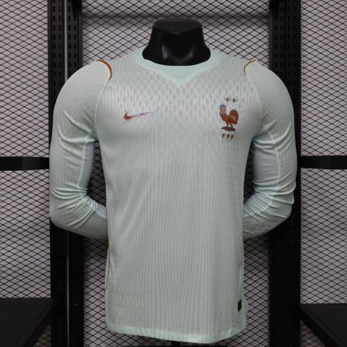 طقم منتخب فرنسا الاحتياطي كاس العالم 2026 كم طويل