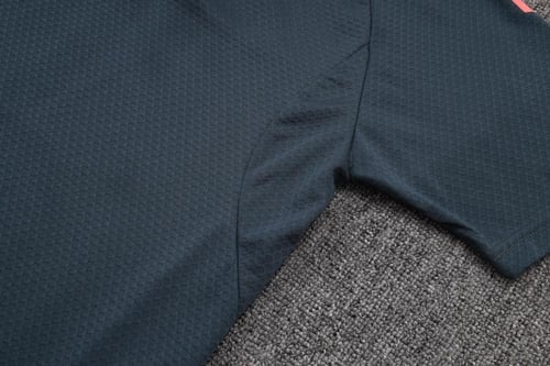 طقم تدريب صيفي بولو بايرن ميونخ 2025-2026 كحلي