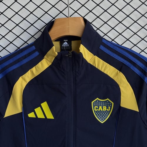 طقم تدريب شتوي بوكا جونيور 2025-2026 ضد الماء