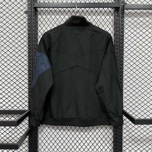 جاكيت انتر ميلان 2025-2026 اسود