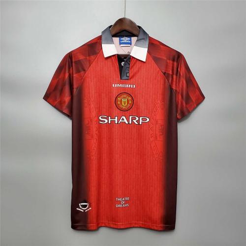 طقم مانشستر يونايتد موسم 1996-1997 احمر