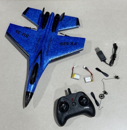 طائرة مصنوعة من الفلين مع ريموت لتحكم و بطاريتين