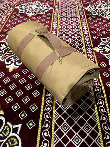 فرشة تركي مبطن طوي بمقاسات ونقشات مختلفة