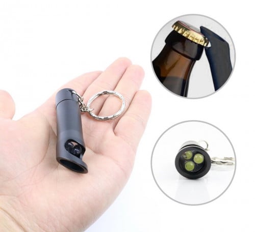 كشاف صغير مع ميدالية ومفك علبة الببسي