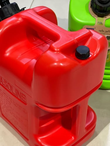 جركل جالون وقود 10 لتر محكم الاغلاق مع مقبض وخرطوم
