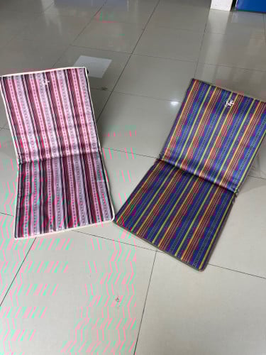 كرسي أرضي شعبي مقاس 101/53/سم سماكة 10 مل وله عدة...