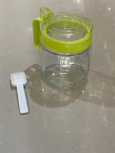 علبة قزاز 350 مل مع ملعقة وغطاء كبس