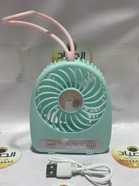 مروحة بلاستيكية طويلة أو مع تعليقة و 3 سرعات ولمبة...