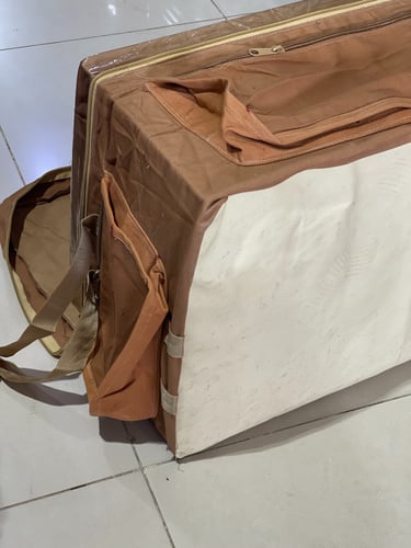 شنطة عزبة حديد قماش هندي مزود بكيس داخلي مع مخابي...