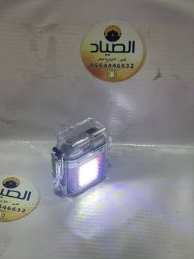 ‎الولاعة الفاخرة تعمل على الكهرباء مع لمبة ليد وشح...